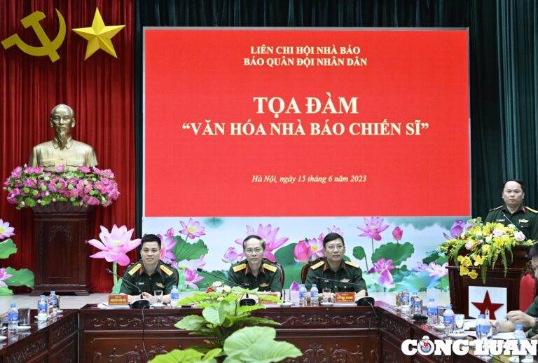 Gìn giữ văn hóa, phát huy phẩm chất tốt đẹp của nhà báo chiến sĩ