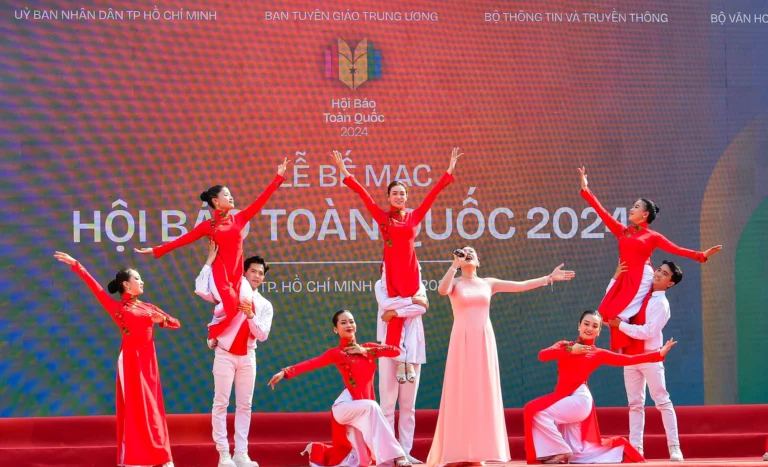 BẾ MẠC HỘI BÁO TOÀN QUỐC NĂM 2024: HỘI NHÀ BÁO BÌNH DƯƠNG ĐẠT 4 GIẢI THƯỞNG