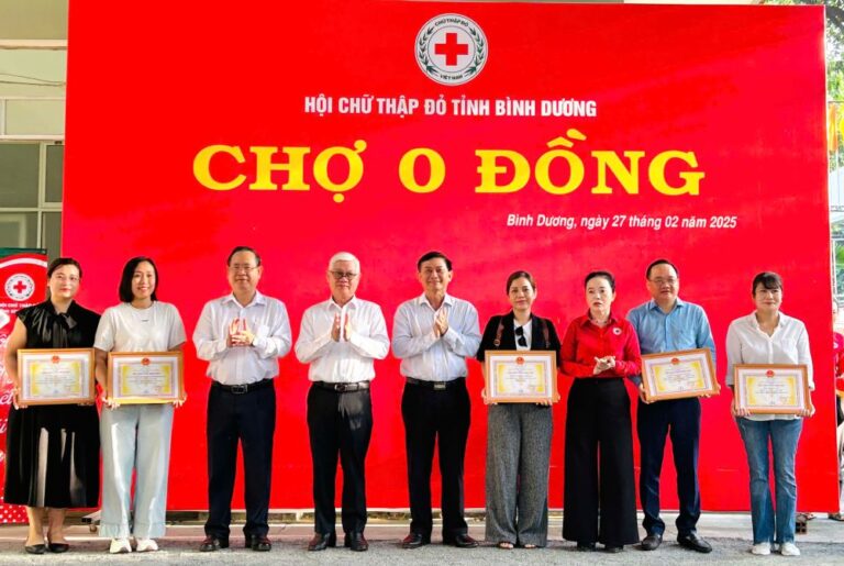 Hơn 1,7 tỷ đồng hỗ trợ chăm lo đời sống, nhà ở cho người dân có hoàn cảnh khó khăn